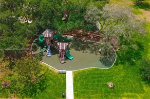 279 NW 36th Ave, Deerfield Beach, FL 33442 - Photo 41