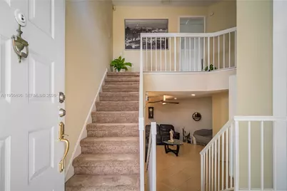 279 NW 36th Ave, Deerfield Beach, FL 33442 - Photo 5