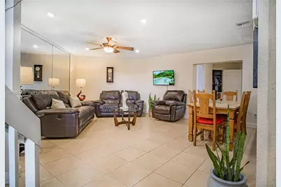 279 NW 36th Ave, Deerfield Beach, FL 33442 - Photo 7