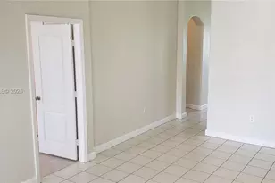 2811 SE 17th Ave, Homestead, FL 33035 - Photo 5