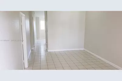 2811 SE 17th Ave #202, Homestead, FL 33035 - Photo 3