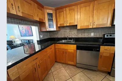 410 SE 2nd St #308, Hallandale Beach, FL 33009 - Photo 7