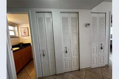 410 SE 2nd St #308, Hallandale Beach, FL 33009 - Photo 25