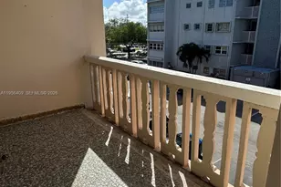 410 SE 2nd St, Hallandale Beach, FL 33009 - Photo 29