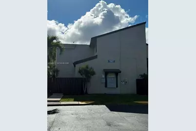 10231 Fontainebleau Blvd #201, Miami, FL 33172 - Photo 13