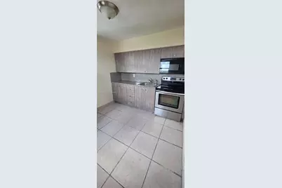 654 W 29th St #1, Hialeah, FL 33012 - Photo 11