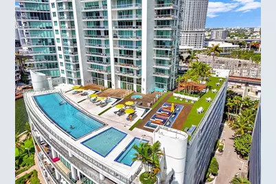 92 SW 3rd St #4806, Miami, FL 33130 - Photo 15