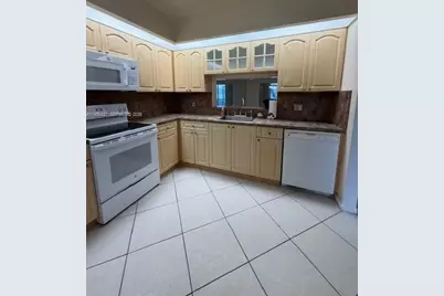 13100 SW 11th Ct #103C, Pembroke Pines, FL 33027 - Photo 7