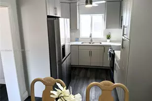 510 NW 47th St, Miami, FL 33127 - Photo 7