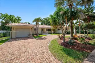 5211 Granada Blvd, Coral Gables, FL 33146 - Photo 1