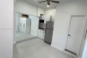 12715 NW 7th St, Miami, FL 33182 - Photo 9