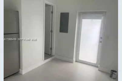 12715 NW 7th St, Miami, FL 33182 - Photo 9