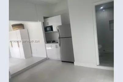 12715 NW 7th St, Miami, FL 33182 - Photo 15