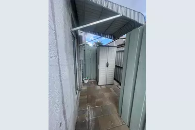 12715 NW 7th St, Miami, FL 33182 - Photo 5