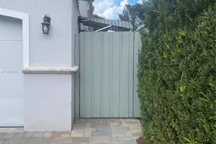 12715 NW 7th St, Miami, FL 33182 - Photo 3