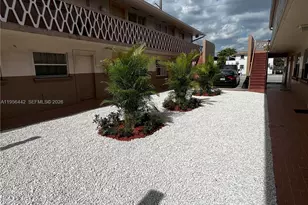 664 W 29th St, Hialeah, FL 33012 - Photo 1