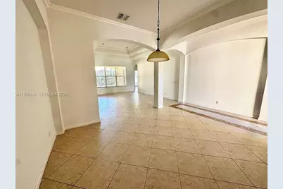 1831 Mariners Ln, Weston, FL 33327 - Photo 7