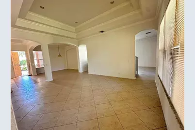 1831 Mariners Ln, Weston, FL 33327 - Photo 9