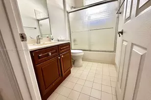 1831 Mariners Ln, Weston, FL 33327 - Photo 21