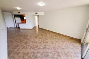 8363 Lake Dr, Doral, FL 33166 - Photo 5