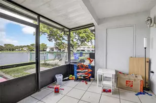 10431 NW 3rd St, Pembroke Pines, FL 33026 - Photo 15