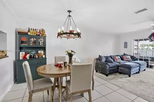 10431 NW 3rd St, Pembroke Pines, FL 33026 - Photo 9