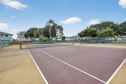 10431 NW 3rd St, Pembroke Pines, FL 33026 - Photo 33