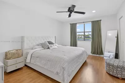 10431 NW 3rd St, Pembroke Pines, FL 33026 - Photo 25