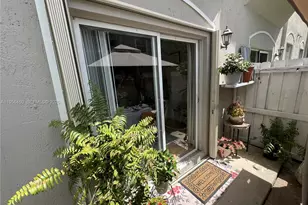 1536 SE 25th St, Homestead, FL 33035 - Photo 15