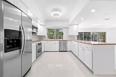 405 Bontona Ave, Fort Lauderdale, FL 33301 - Photo 13