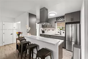 6791 SW 10th Ct, Pembroke Pines, FL 33023 - Photo 9