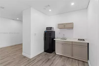 6791 SW 10th Ct, Pembroke Pines, FL 33023 - Photo 23