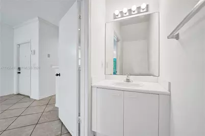2050 Pasa Verde Ln, Weston, FL 33327 - Photo 11