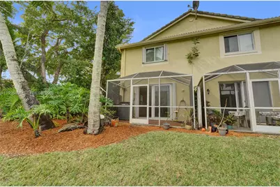 2050 Pasa Verde Ln, Weston, FL 33327 - Photo 5