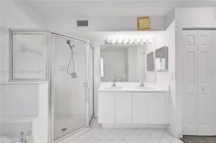 2050 Pasa Verde Ln, Weston, FL 33327 - Photo 21