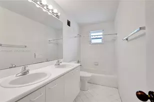 2050 Pasa Verde Ln, Weston, FL 33327 - Photo 27