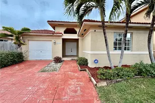 21434 SW 89th Pl, Cutler Bay, FL 33189 - Photo 1