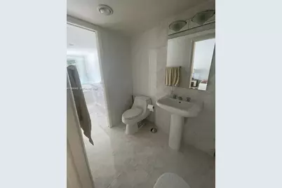 20408 NE 34th Ct #21, Aventura, FL 33180 - Photo 9