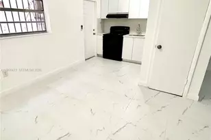 2154 SW 4th St, Miami, FL 33135 - Photo 3