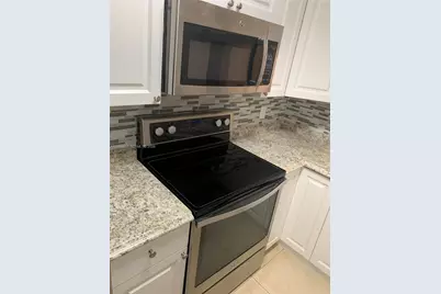 1013 Coral Club Dr #1013, Coral Springs, FL 33071 - Photo 9