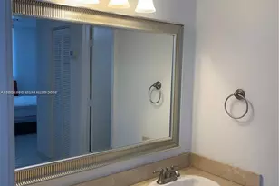 300 Bayview Dr, Sunny Isles Beach, FL 33160 - Photo 5