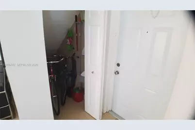7640 Westwood Dr #403, Tamarac, FL 33321 - Photo 7