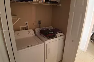 7640 Westwood Dr, Tamarac, FL 33321 - Photo 11