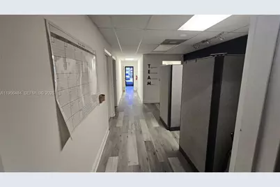 10072 NW 50th St, Sunrise, FL 33351 - Photo 7