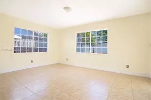 1201 NW 78th Ave, Pembroke Pines, FL 33024 - Photo 17