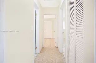 1201 NW 78th Ave, Pembroke Pines, FL 33024 - Photo 21