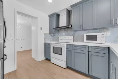 1101 NE 24th Ct, Pompano Beach, FL 33064 - Photo 7