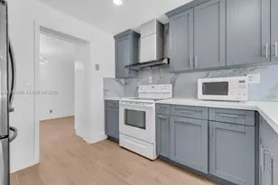 1101 NE 24th Ct, Pompano Beach, FL 33064 - Photo 7