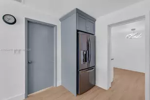 1101 NE 24th Ct, Pompano Beach, FL 33064 - Photo 9