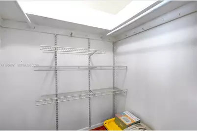 301 NE 14th Ave #702, Hallandale Beach, FL 33009 - Photo 17